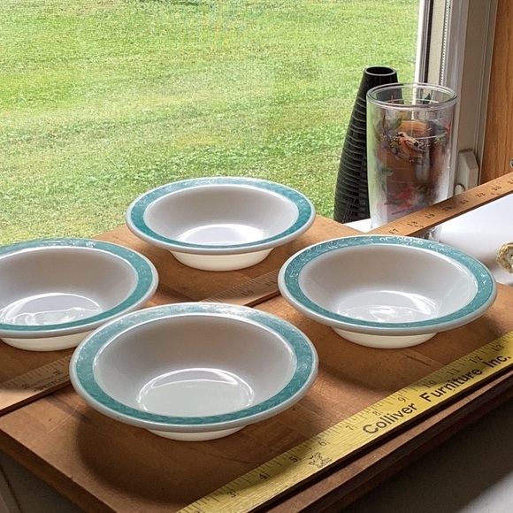 ⚜️ PYREX Milk Glass  Corning TURQUOISE Laurel Leaf & Flowers Band BOWL  6.5” EVC - Picture 4 of 16